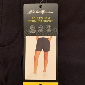 EDDIE BAUER Rolled Hem Bermuda Shorts, Size 6, Black